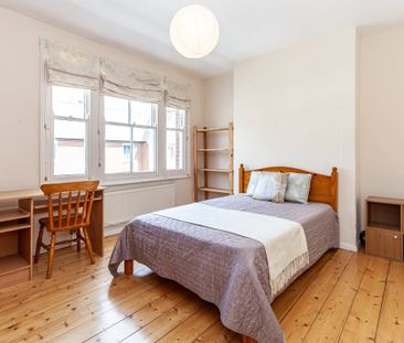 Henry Road, Botley - Photo 4