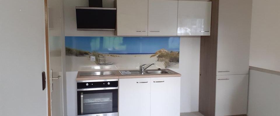 Helle 1 - Zimmer-Wohnung, komplett saniert - Foto 1