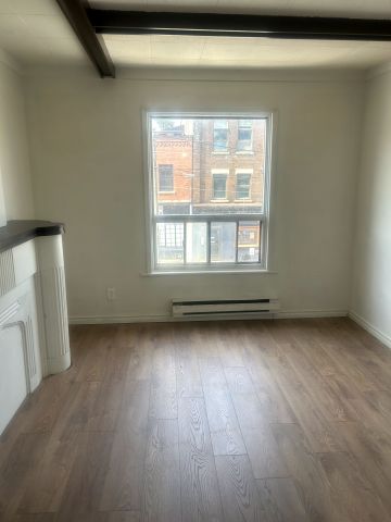 For Lease - 1299 Gerrard Street Unit# 5, Toronto, Ontario - Photo 5