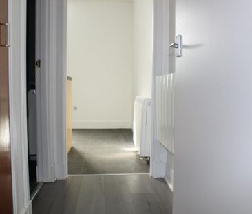 Studio to rent - Photo 6