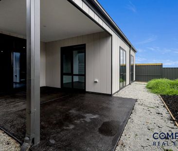 Experience Modern Living - Brand New 4 Bedroom Home - Photo 4