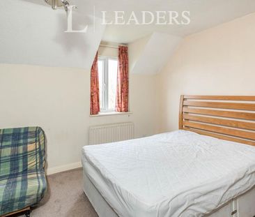 1 bedroom property to rent Fishers Field, Buckingham, Buckinghamshi... - Photo 3