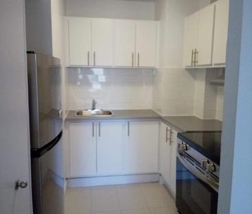 3 CH - 2 SDB - Longueuil - $2,090 /mo - Photo 3