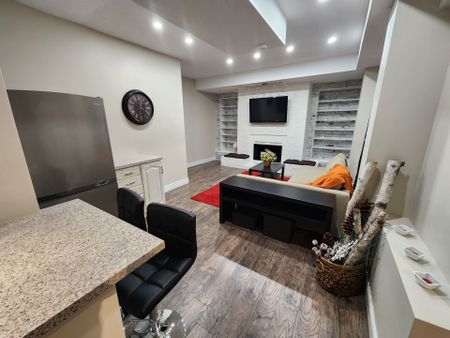 For Lease - 1214 Kos Boulevard, Mississauga, Ontario - Photo 2