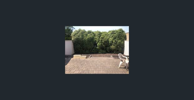 Charming Family Home - Photo 1