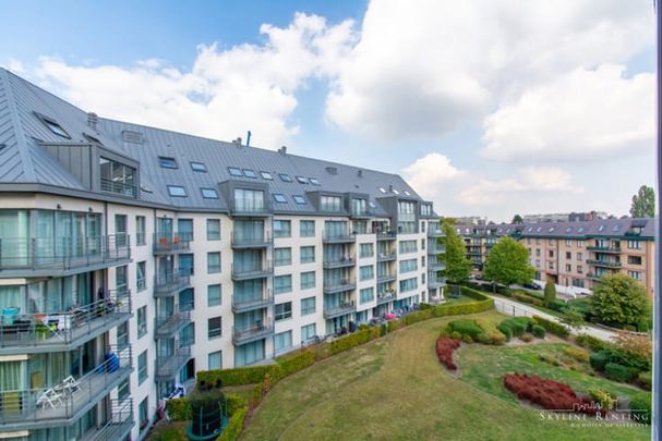 Appartement te huur - Photo 1