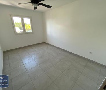 Location Appartement 4 pièces 114m² STE CLOTILDE 97490 - Photo 2