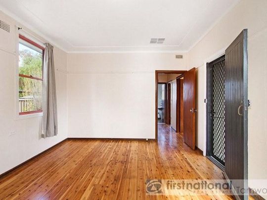 2 Thompson Crescent, 2340, Tamworth Nsw - Photo 1