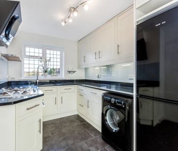 3 bedroom town house to rent - Photo 3