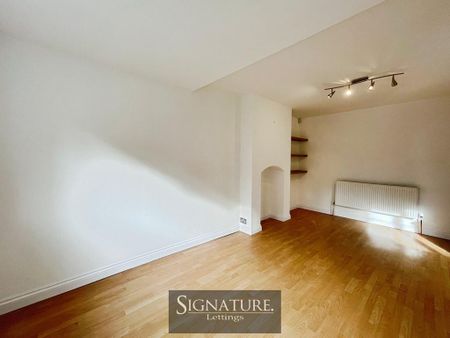 3 bedroom semi-detached house to rent - Photo 2