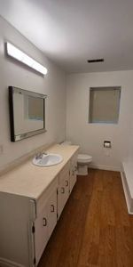 2 bed 1 bath 1200sqft bsmt - Photo 4