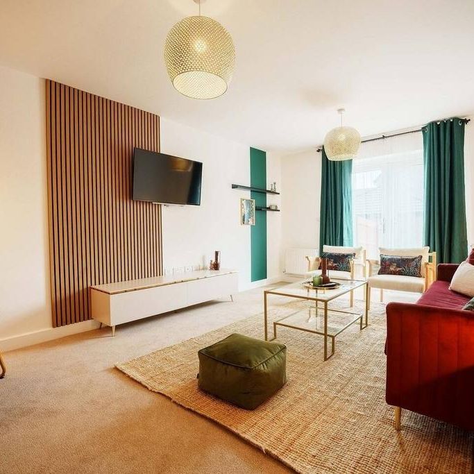 3 bedroom flat to rent - Photo 1