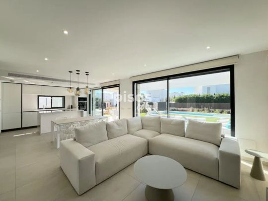 Chalet en alquiler en Carrer de Ses Mates, 1 - Photo 1