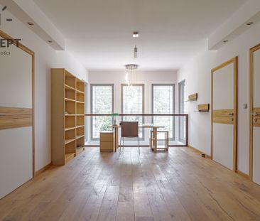 Piękny wolnostojący dom z ogrodem ul. Gromadzka - Фото 5