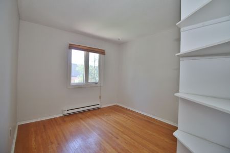 For Lease - 3691 Albion Road Unit# 52, Blossom Park - Airport and Area, Ontario - Photo 3