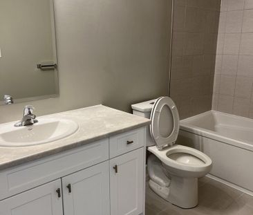 For Lease - 164 Wheat Lane Unit# 82, Kitchener, Ontario - Photo 5