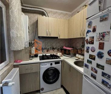 Apartament 2 camere cf 2 semidecomandat zona Micro 14 - Photo 6