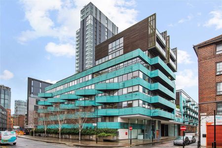 A well laid out modern one bedroom apartment set on the fourth floor of this popular portered block in Old Street. - Photo 5