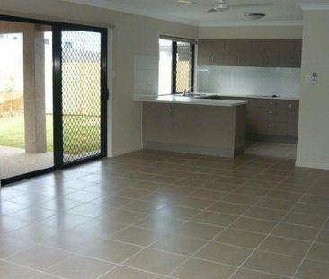 1A Zoe Court, Mount Louisa QLD 4814 - House For Rent | Domain - Photo 6