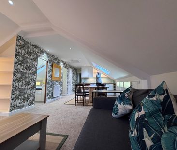 1 Bed Flat, Spencer Hill, SW19 - Photo 3