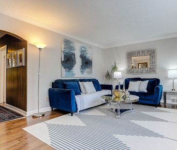 For Lease - 223 Willowdale Avenue, Toronto, Ontario - Photo 1