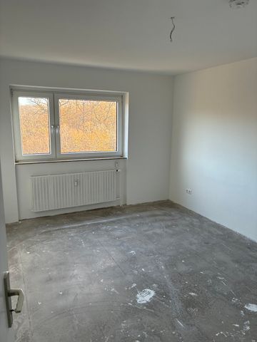 Charmante 3-Zimmer-Wohnung mit einer Loggia // 7.OG Wohnung 1 - Photo 2