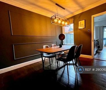 4 bedroom terraced house to rent - Photo 5