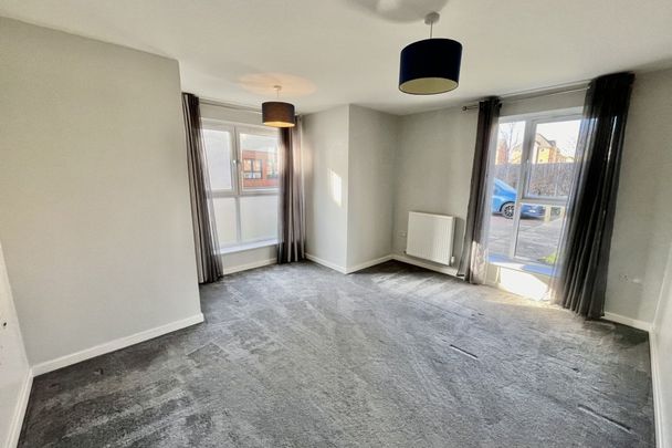 St. Johns Close, PETERBOROUGH - Photo 1