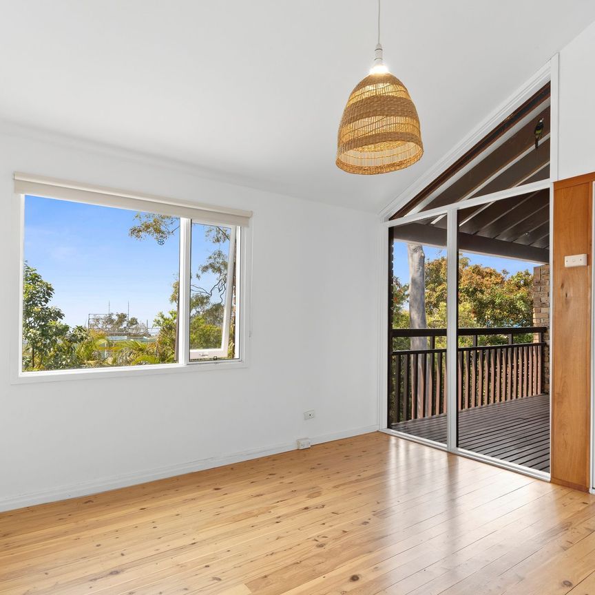 Light-Filled Family Home in a Prime Village-Side Location - Photo 1