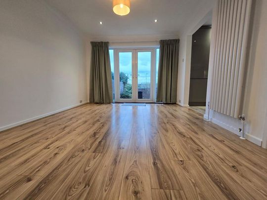 3 bedroom detached house to rent - Photo 1