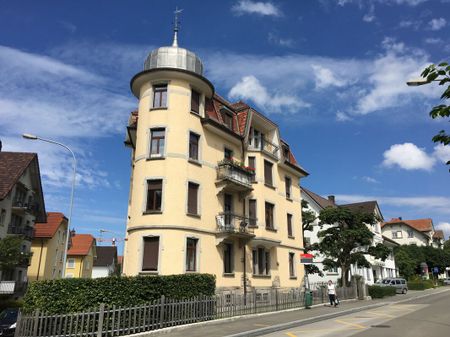 Grosszügige Wohnung im Osten der Stadt zu vermieten - Photo 2