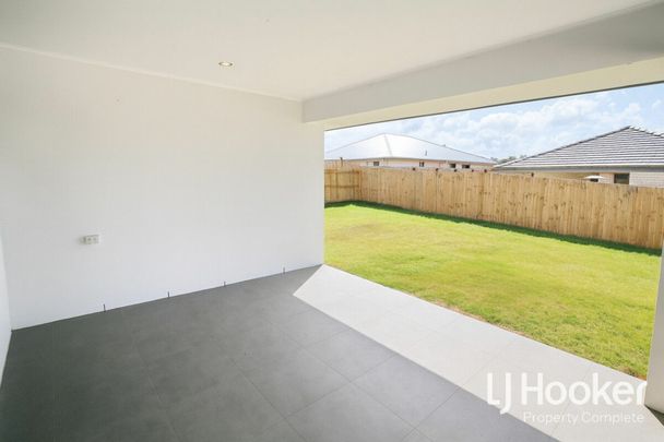 Welcome To Luxury Living At It's Finest! - Photo 1