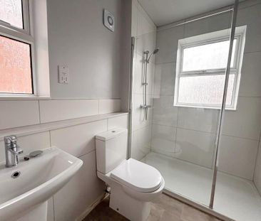 2 bedroom maisonette to rent - Photo 6