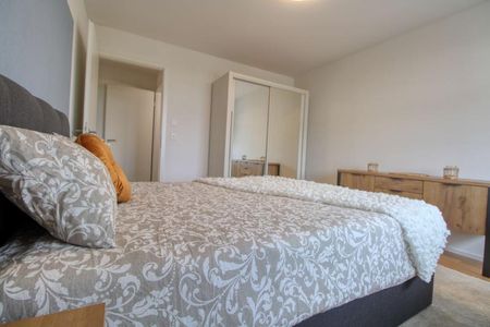 Richard #1 - Spacious Coliving Apartment in Crissier with private en-suite Bathroom - Photo 5