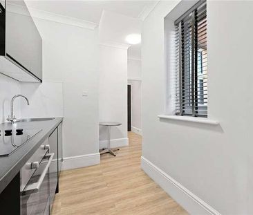 High Road, London, NW10 - Photo 4