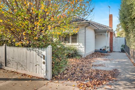 26 Higinbotham Street, Coburg VIC 3058 - Photo 4