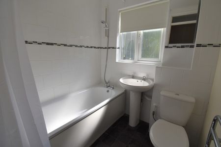 1 bedroom House - RAMBLERS WAY, WELWYN GARDEN CITY. - Photo 4