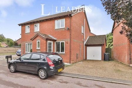 Exmouth Close, Steepletower, Hethersett, NR9 - Photo 4