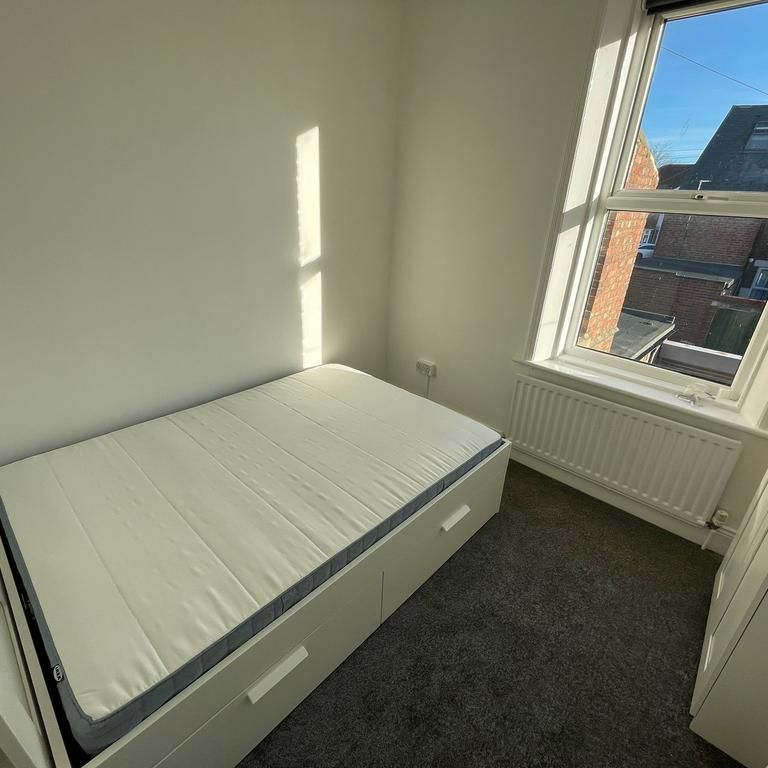 1 bedroom end of terrace house to rent - Photo 1