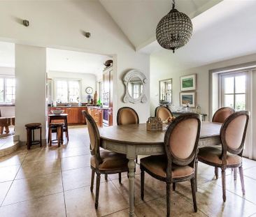 2 bedroom detached house to rent - Photo 4