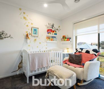 Stylish Beachside Living in the Heart of Carrum - Photo 4