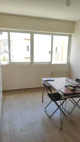 Διαμέρισμα για ενοικίαση Αμφιθέα (Παλαιό Φάληρο) - Photo 5