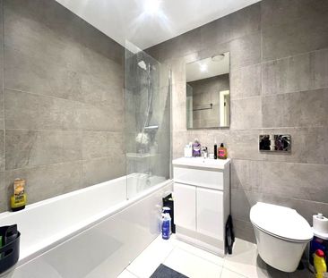 2 bedroom apartment to rent - Photo 6