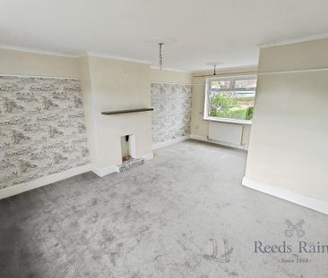 3 bedroom semi-detached house to rent - Photo 1