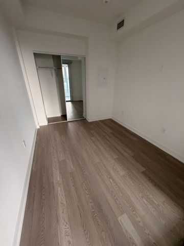 For Lease - 5 Quarrington Lane Unit# 1911, Toronto, Ontario - Photo 2