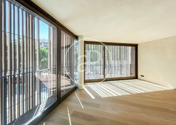 Apartment for Rent on Paseo Mallorca