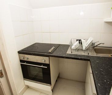 Bourne Avenue, Bournemouth, BH2 - Photo 6