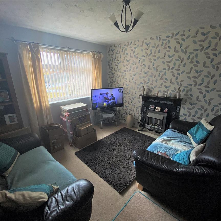 Glamis Close, Stretton DE13 0HX - Photo 1