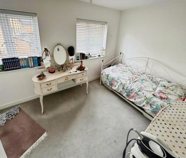 4 bedroom property to rent - Photo 5