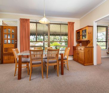 Family Home in Box Hill High School zone - Photo 5